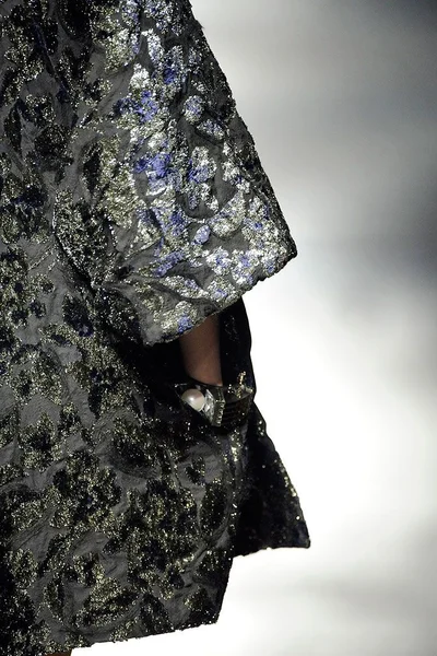 Look 111